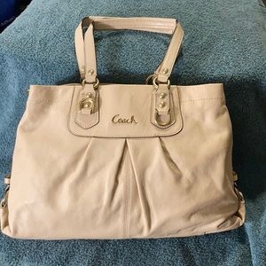 Coach tote